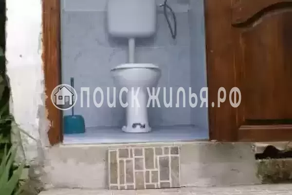 Частный сектор «Душевный домик рядом с морем и озером»