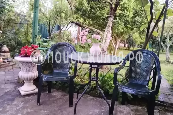 Частный сектор «Душевный домик рядом с морем и озером»