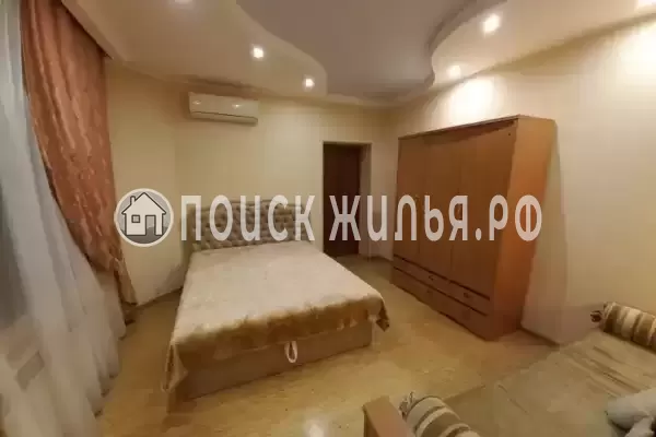 Частный сектор «Дом на Самариной, до 10+3 человек»