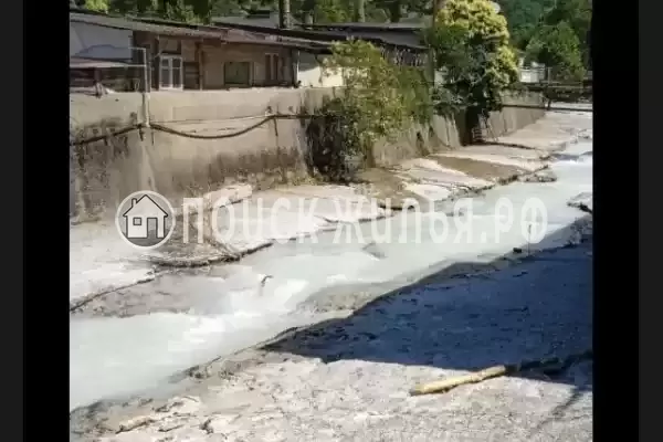 Частный сектор «Часть дома у реки»