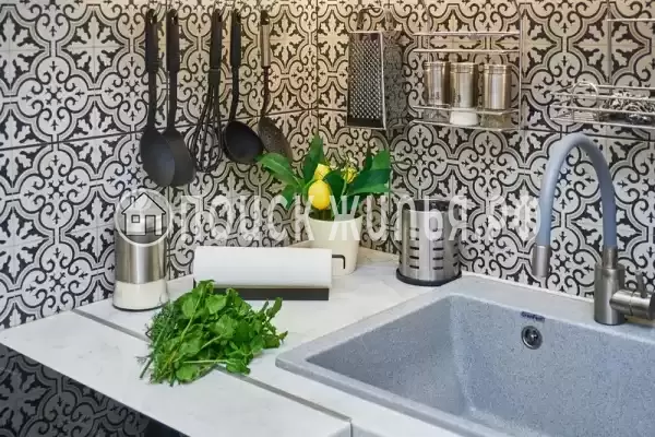 Квартира «Уютная студия с потрясающим видом на море в центре»