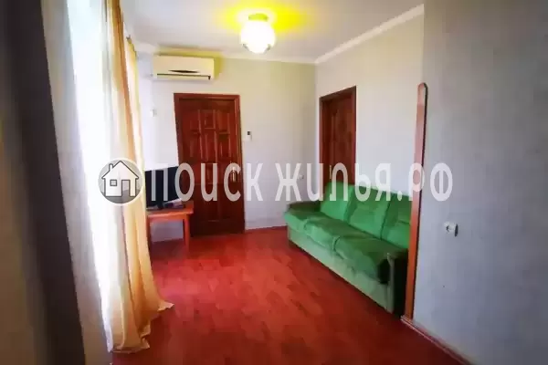 Квартира «Трехкомнатная квартира у рынка»