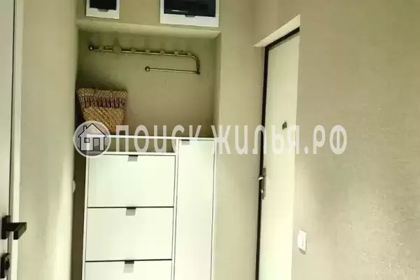 Квартира «Двухкомнатная квартира с дизайнерским ремонтом»