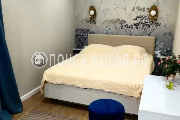 Квартира «Двухкомнатная квартира с дизайнерским ремонтом»