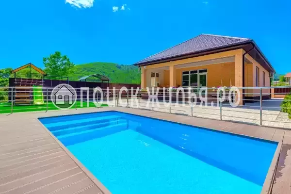 Частный сектор «Вилла у реки в Прасковеевке» Частный сектор «Вилла у реки в Прасковеевке»