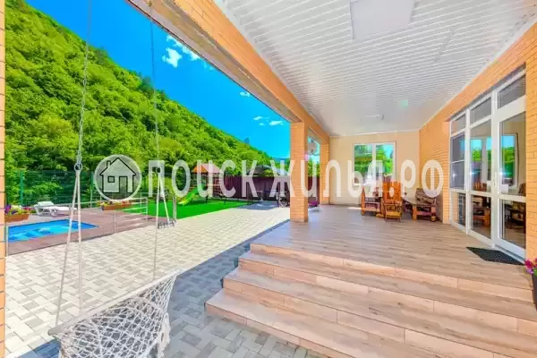 Частный сектор «Вилла у реки в Прасковеевке» Частный сектор «Вилла у реки в Прасковеевке»