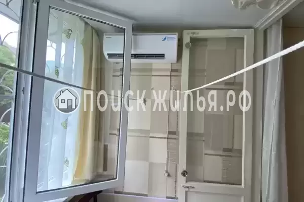 Квартира «Двухкомнатная квартира на Изумрудной»