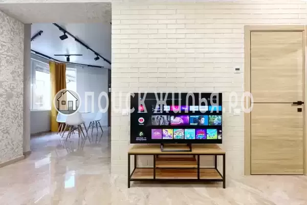 Квартира «Просторная студия со стильным ремонтом»