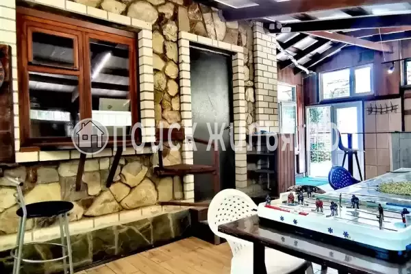 Частный сектор «Дача Квестов с бассейном на Весёлой»