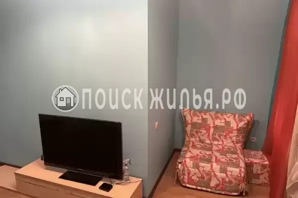 Частный сектор «Уютный коттедж с бассейном»