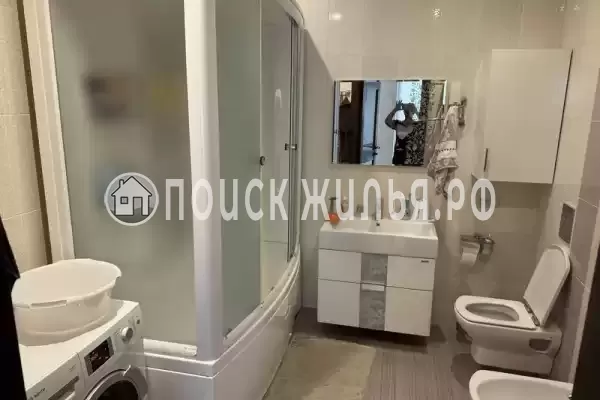 Частный сектор «Уютный коттедж с бассейном»