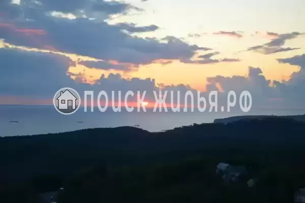 Частный сектор «Бревенчатый дом в лесу у моря» Частный сектор «Бревенчатый дом в лесу у моря»