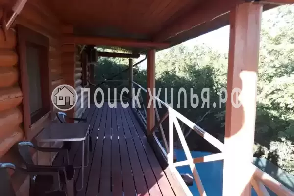 Частный сектор «Бревенчатый дом в лесу у моря» Частный сектор «Бревенчатый дом в лесу у моря»