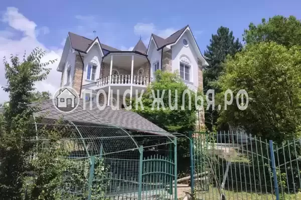 Частный сектор «Бревенчатый дом в лесу у моря» Частный сектор «Бревенчатый дом в лесу у моря»