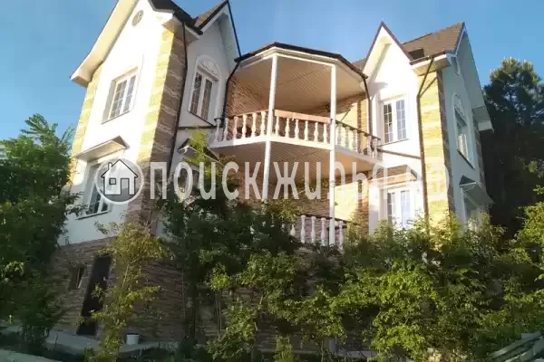 Частный сектор «Бревенчатый дом в лесу у моря» Частный сектор «Бревенчатый дом в лесу у моря»