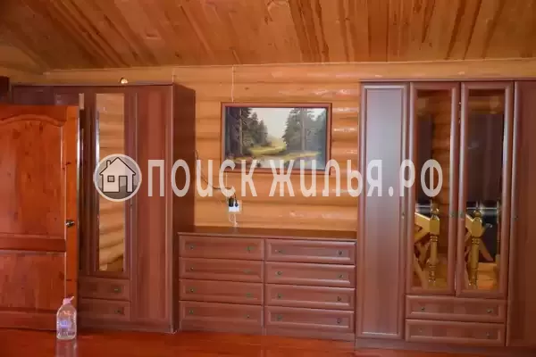 Частный сектор «Бревенчатый дом в лесу у моря» Частный сектор «Бревенчатый дом в лесу у моря»