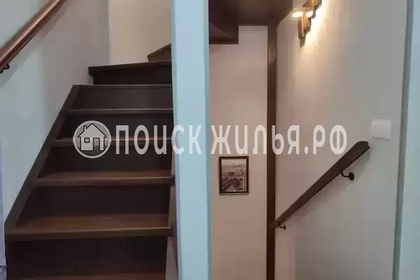 Частный сектор «Бревенчатый дом в лесу у моря» Частный сектор «Бревенчатый дом в лесу у моря»