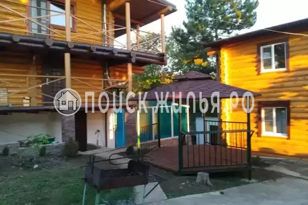 Частный сектор «Бревенчатый дом в лесу у моря» Частный сектор «Бревенчатый дом в лесу у моря»