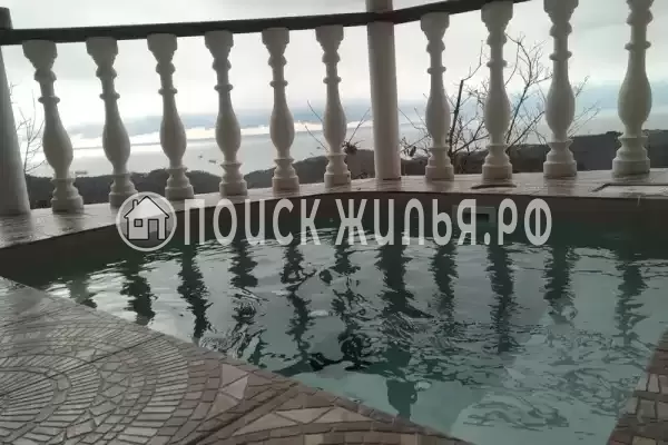 Частный сектор «Бревенчатый дом в лесу у моря» Частный сектор «Бревенчатый дом в лесу у моря»