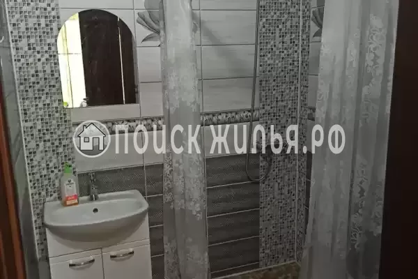 Частный сектор «Дом для семейного отдыха без шумных соседей» Частный сектор «Дом для семейного отдыха без шумных соседей»