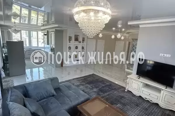 Частный сектор «Дом с бассейном» Частный сектор «Дом с бассейном»