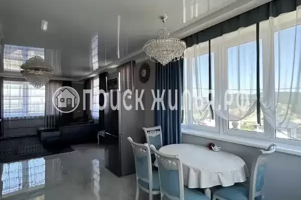 Частный сектор «Дом с бассейном» Частный сектор «Дом с бассейном»