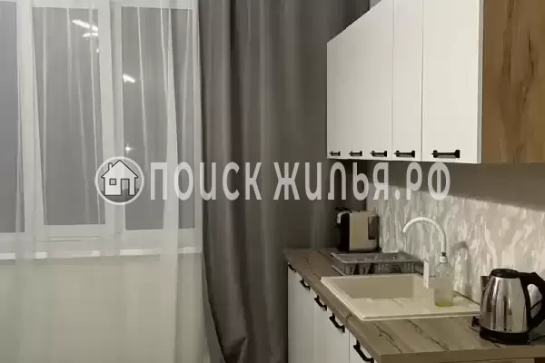 Дом под ключ «Трехкомнатный этаж под ключ со своим двором»