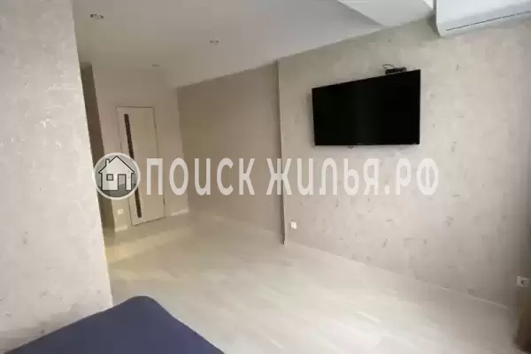 Частный сектор «Трёхэтажный таунхаус в 5 минутах от моря»