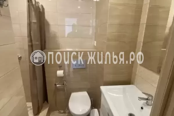 Частный сектор «Трёхэтажный таунхаус в 5 минутах от моря»