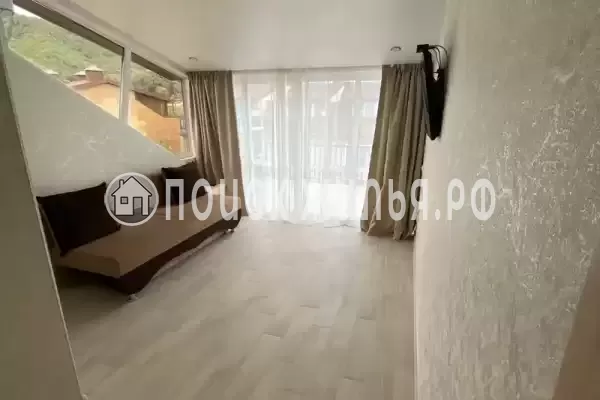 Частный сектор «Трёхэтажный таунхаус в 5 минутах от моря»