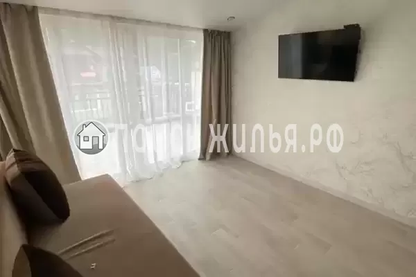 Частный сектор «Трёхэтажный таунхаус в 5 минутах от моря»