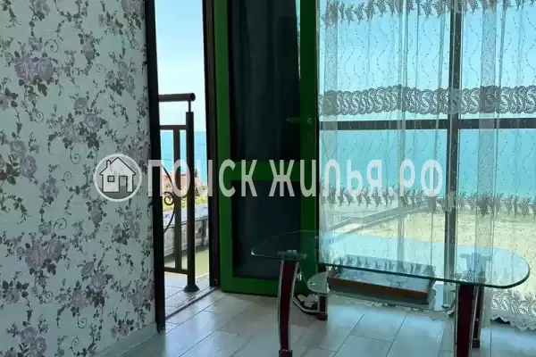 Квартира «Х комнатная квартира рядом с морем»