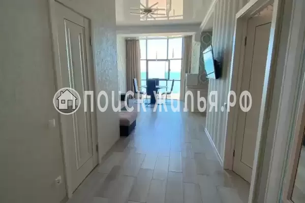 Квартира «Х комнатная квартира рядом с морем»