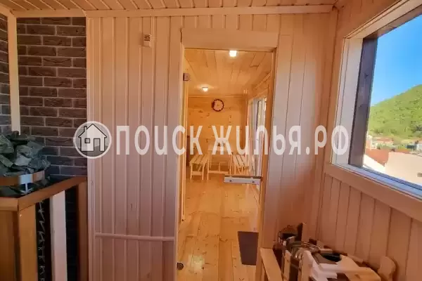 Частный сектор «Таунхаус с панорамной крышей»