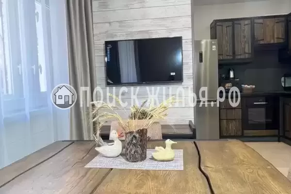 Квартира «Три Света»