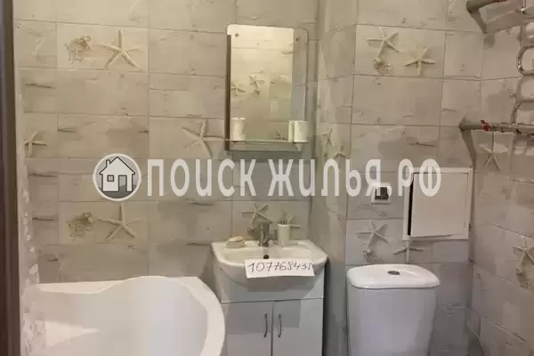 Квартира «Х комнатная квартира на Кириченко»