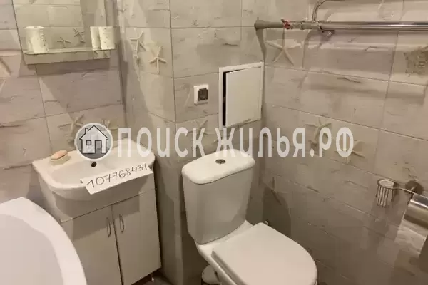 Квартира «Х комнатная квартира на Кириченко»