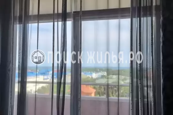 Квартира «Четырехкомнатная квартира на берегу моря» Квартира «Четырехкомнатная квартира на берегу моря»