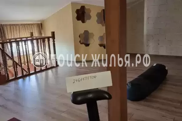 Квартира «Четырехкомнатная квартира на берегу моря» Квартира «Четырехкомнатная квартира на берегу моря»