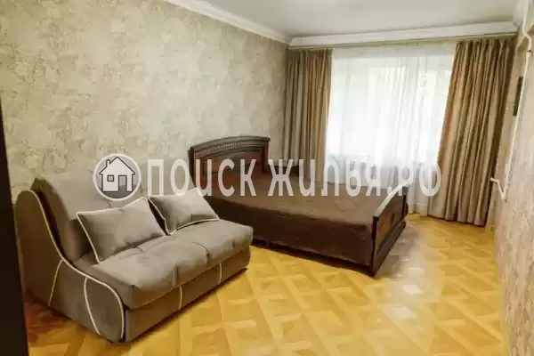 Квартира «Трёхкомнатная квартира в центре для 9 человек» Квартира «Трёхкомнатная квартира в центре для 9 человек»