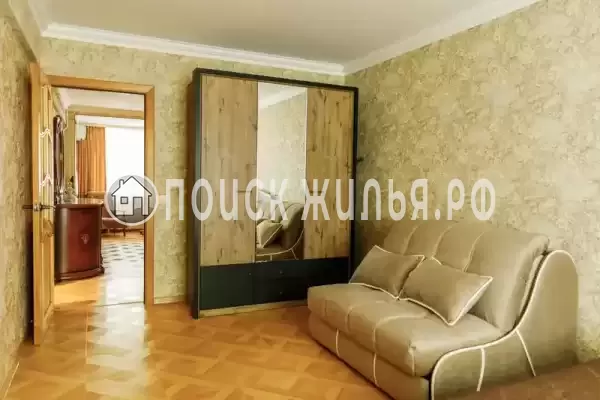 Квартира «Трёхкомнатная квартира в центре для 9 человек» Квартира «Трёхкомнатная квартира в центре для 9 человек»