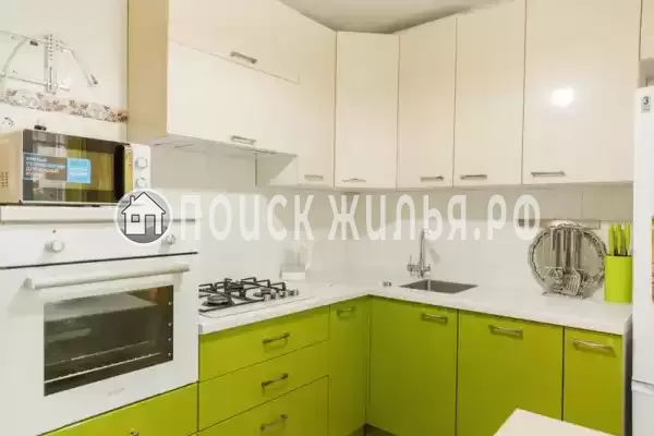 Квартира «Трёхкомнатная квартира в центре для 9 человек» Квартира «Трёхкомнатная квартира в центре для 9 человек»