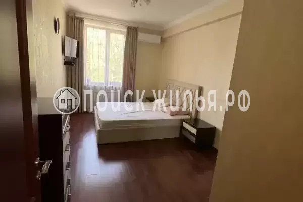 Квартира «Х комнатная квартира в самом центре»