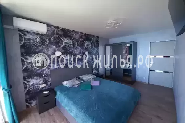 «На Победе»