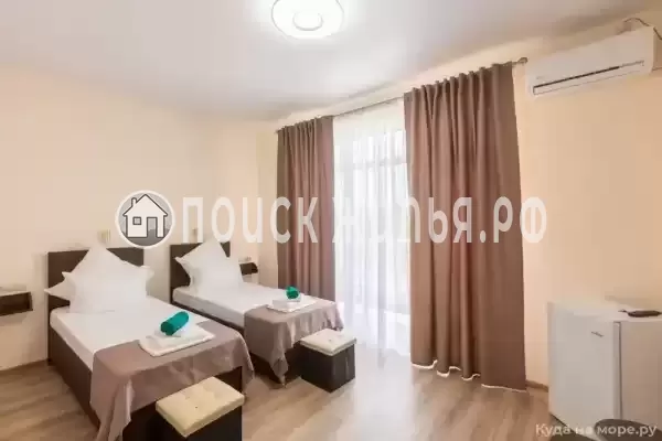 Гостиница «Бриз»