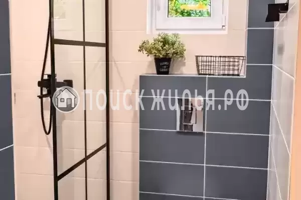 «На Самшитовой» «На Самшитовой»