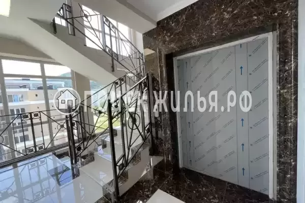 Квартира «С панорамным видом на море и горы» Квартира «С панорамным видом на море и горы»