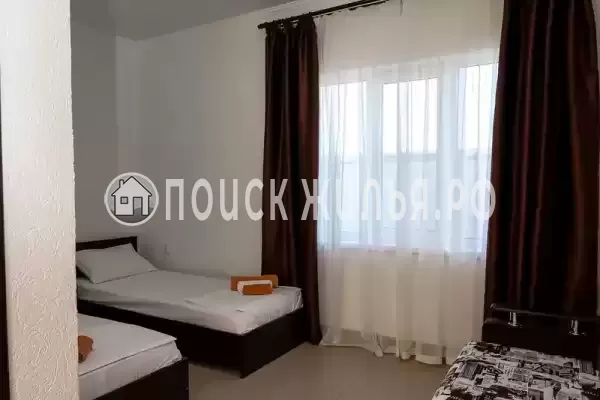 «Маленькая страна»