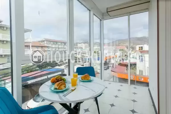 «Морской Бриз»