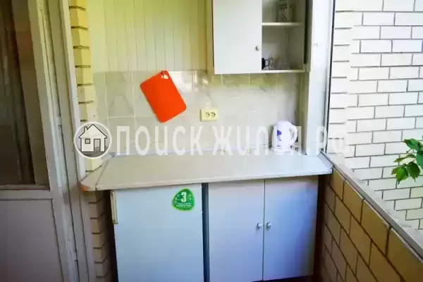 «На набережной» «На набережной»